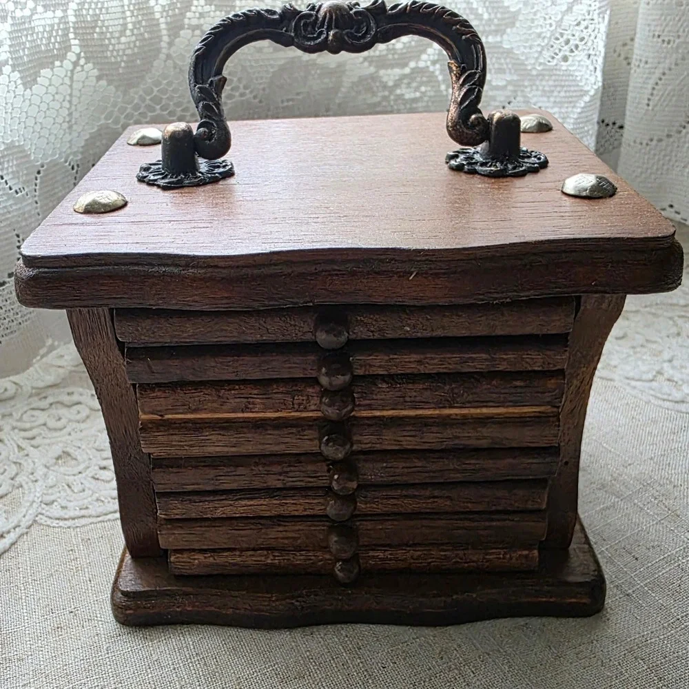 Vintage Wooden Cork Coaster Set 9pc Brown Trunk Dresser Holder Knobs Hi-Mark
